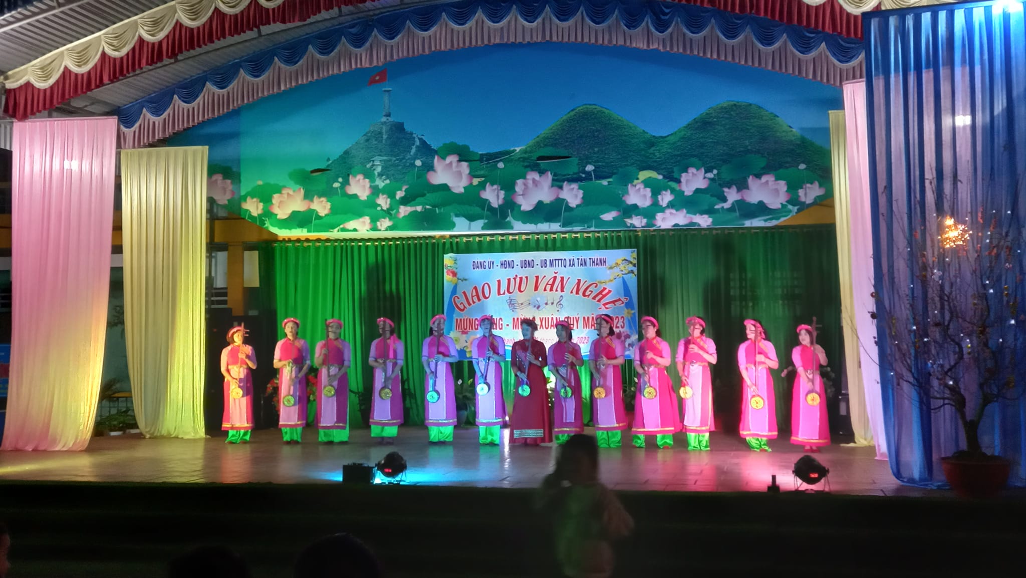 Xã Tân Thành tổ chức Giao lưu văn nghệ mừng Đảng, mừng Xuân Quý Mão 2023