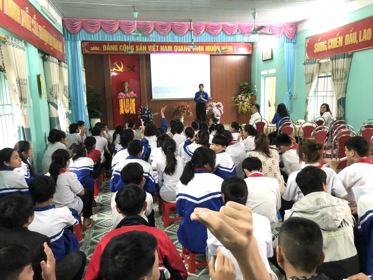 Trường TH&THCS Tân Thành tổ chức ngày hội tuyển sinh và tư vấn hướng nghiệp cho học sinh khối THCS