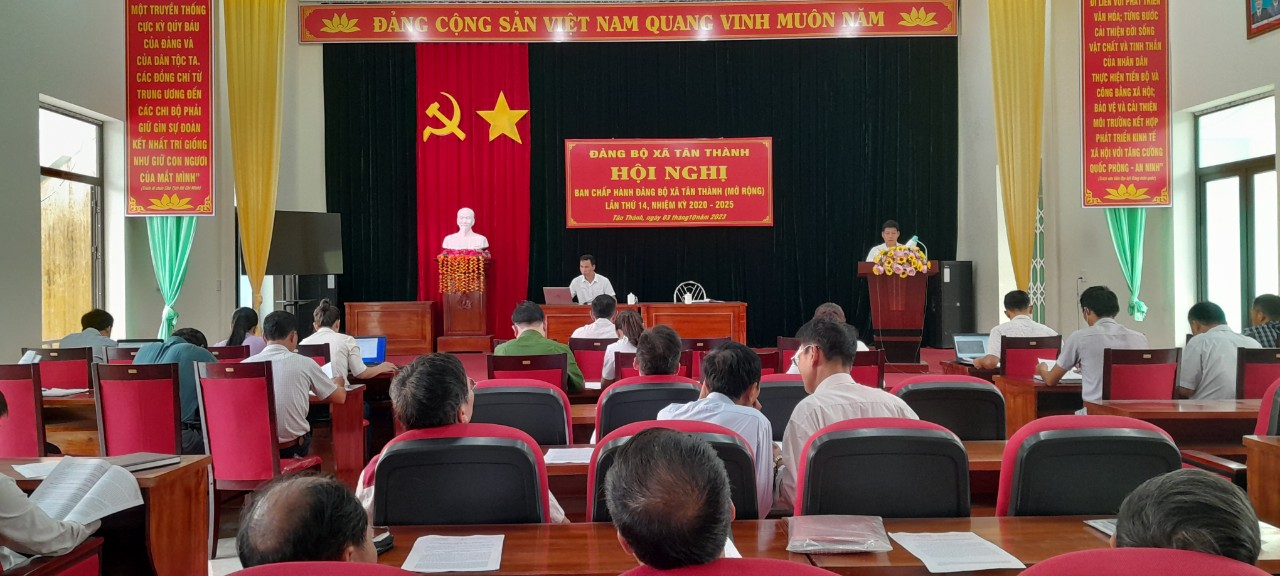 Đảng bộ xã Tân Thành tổ chức họp Ban chấp hành Đảng bộ xã (mở rông) lần thứ 14, nhiệm kỳ 2020 - 2023