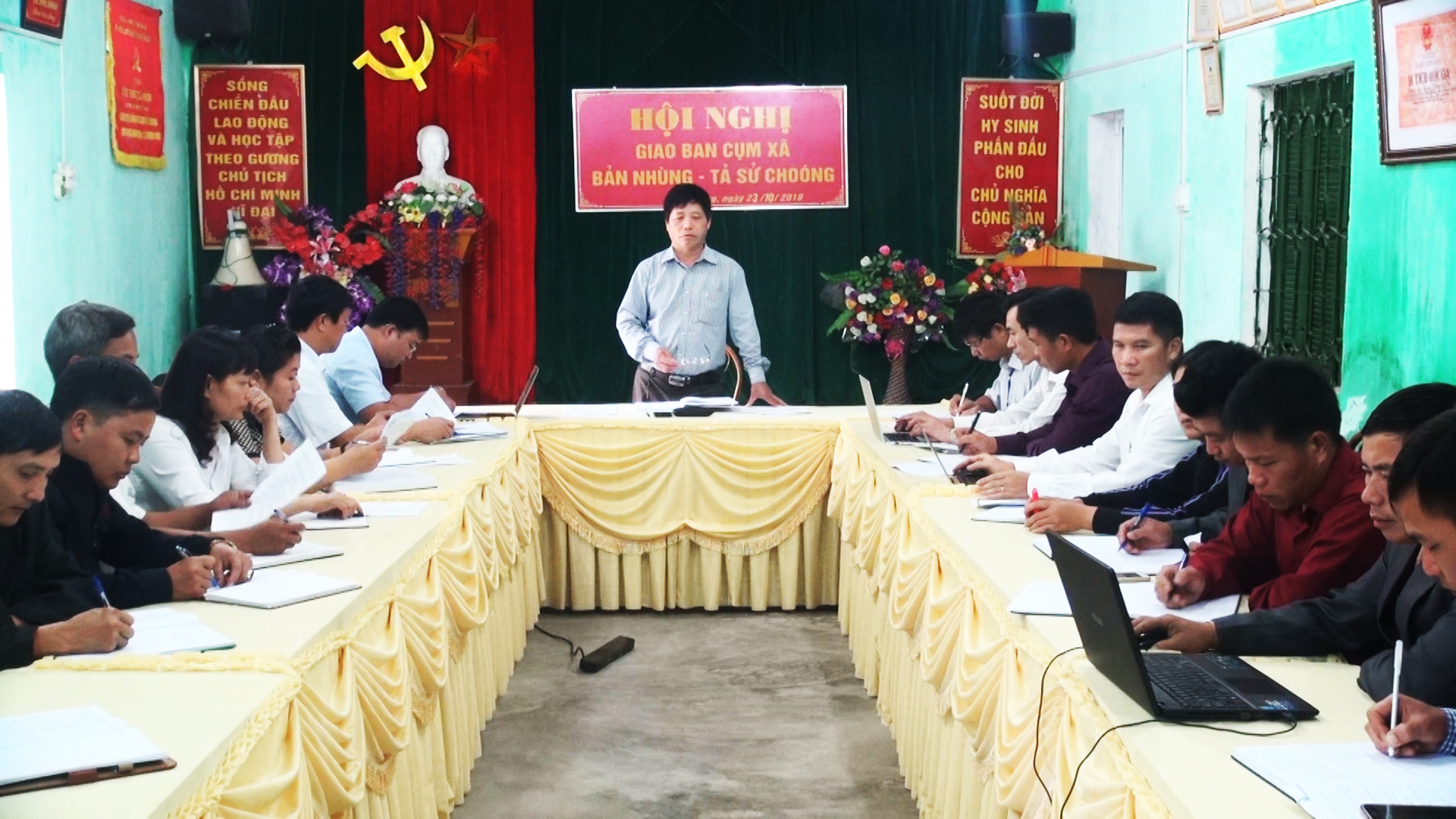 Tân Thành: Họp giao ban quý I Ban chấp hành Đảng bộ xã (Mở rộng)